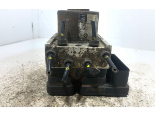 Блок АБС 1K0907379P, 00009496E4 Skoda Octavia Mk2 (1Z) 2004 - 2013 года