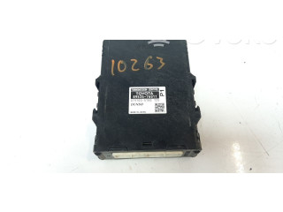 Блок управления коробкой передач 8953576011 Lexus CT 200H