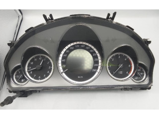 Přístrojová deska Mercedes-Benz E W212 2009 A2129001308