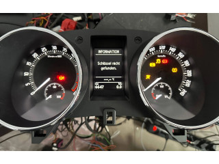 Панель приборов 5L0920841E Skoda Yeti (5L)