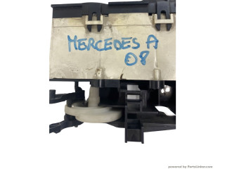 Блок управления климат-контролем 1688300485 Mercedes-Benz A W168