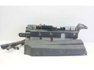 Блок предохранителей  5136YA1   Toyota Corolla Verso AR10    