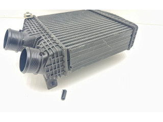 Интеркулер 670039351 Maserati Ghibli