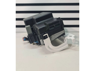 Блок предохранителей 31384034, 0339536 Volvo XC90