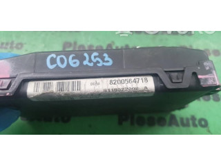 Блок комфорта 8200564718, S118522008A.   Dacia Sandero   