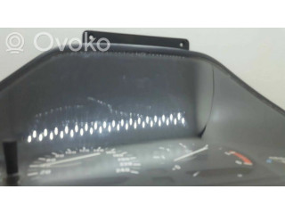 Přístrojová deska BMW 5 E34 1994 8361120