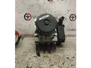 Блок АБС 31329139, 000404972C2   Volvo  V70  2008 - 2013 года