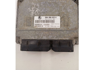 Блок управления двигателя 06A906033K, 5WP4003904   Skoda Octavia Mk1 (1U)