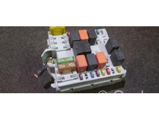 Pojistková skříňka 46798118 Fiat Punto (188) 2000