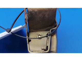 замок багажника 1267501885 Mercedes-Benz S W126 1979-1992 года