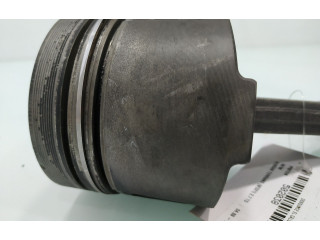 Píst    Nissan Terrano    TD27T 