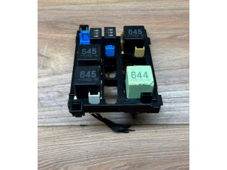 Блок предохранителей 7N0937503 Volkswagen Golf Plus