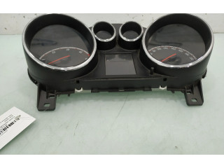 Панель приборов 13349547 Opel Meriva B