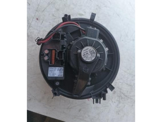 Вентилятор печки 5Q0907521F Volkswagen Golf VII