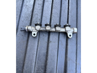 Топливная рампа 0445216032, 000778L2 Infiniti M30 3.0