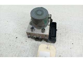 Блок АБС T2H38801   Jaguar  XE  2015 -  года