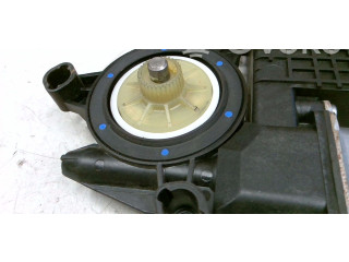 Моторчик боковой раздвижной двери Skoda Fabia Mk1 (6Y) 1999 - 2007 года