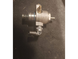 Топливный насос 06l127025n   Audi A3 S3 8V