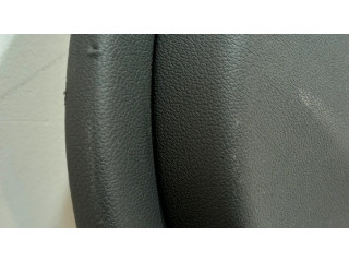 Обшивка передней двери