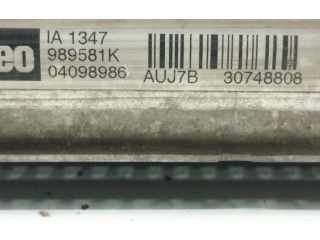 Интеркулер  30748808   Volvo XC90 