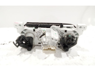 Блок предохранителей  275101406R   Dacia Sandero II    