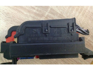   Pojistková skříňka 4H0941824   Audi A4 S4 B8 8K 2012