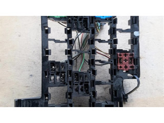 Блок предохранителей 14447 Ford Galaxy