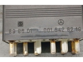 Pojistková skříňka 0015428219 Mercedes-Benz C W202 1994