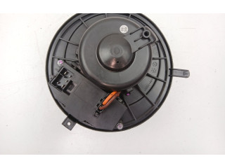 Вентилятор печки    3C1820015AA   Skoda Superb B6 (3T)