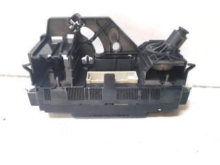 Модуль блока управления кондиционером Volkswagen Jetta V