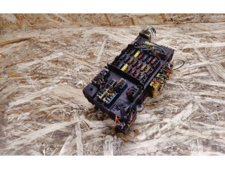 Pojistková skříňka 2431030P00 Nissan 240ZX, 280ZX, 300ZX 1990