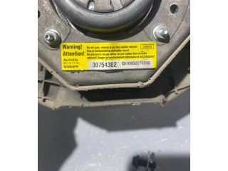 Подушка безопасности водителя 30754302, C8108G0270393   Volvo XC90