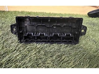 Блок управления двигателя 10296131 MG ZS