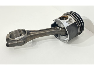 Píst 038G   Volkswagen Caddy    BLS 