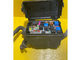 Блок предохранителей 118KM, RZ3R7P2 Opel Meriva B