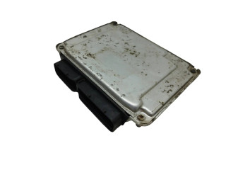 Блок управления двигателя 045906019CE, 0281013179   Skoda Fabia Mk2 (5J)