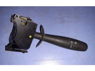 Включатель стеклоочистителей    Renault Trafic II (X83)       