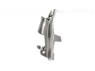 Другая деталь салона