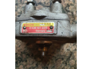 Vstřikovací lišta 0438101039 Volkswagen PASSAT B3