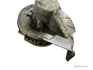 Вентилятор печки Skoda Rapid (NH)