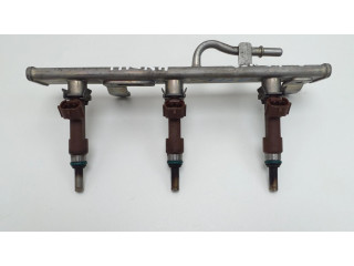 Vstřikovací lišta 175204021R Nissan Micra K14 pro benzínový motor 1.0