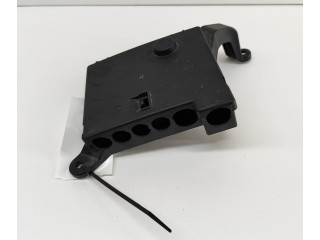 Блок предохранителей 4KE937548   Audi e-tron    