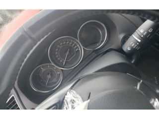 Ручка стеклоочистителей Mazda 6