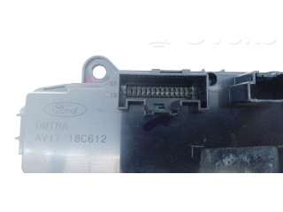 Блок управления климат-контролем E1067607D, E3-B3-29-1   Ford Tourneo