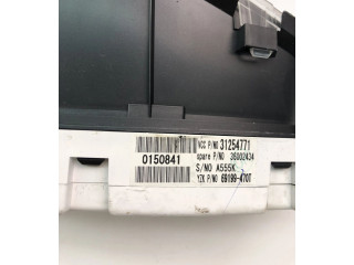 Панель приборов 31254771   Volvo C30       