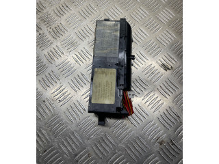 Блок предохранителей Volkswagen Jetta VI