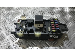 Блок предохранителей 1j100575, 1j10-0575 Mitsubishi Space Star