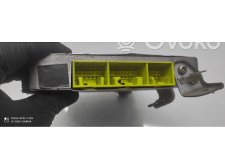 Блок управления двигателя MD322386, E2T63276 Mitsubishi Carisma