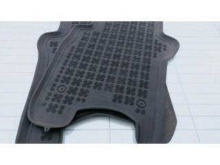 Передний коврик