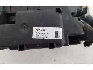 Блок предохранителей     Opel Meriva B    